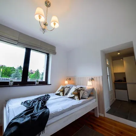 Czarny Jelen Gæstehus 3*